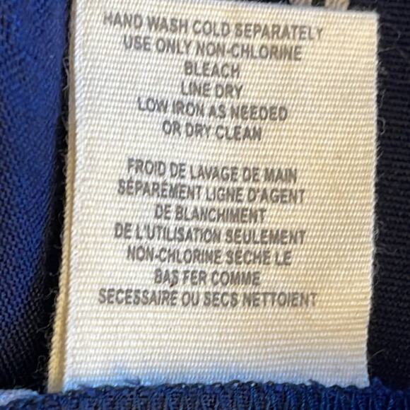 Free People Anthropologie Silver Springs Embroidered Navy Tunic V-Back Top XS - Picture 14 of 14